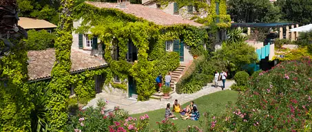 Exploring French Culture: Educational Tours for High School Students